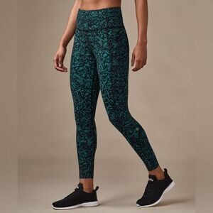 Lululemon Fast & Free High Rise Crop Thrive Viridian Green Black *CROPPED*